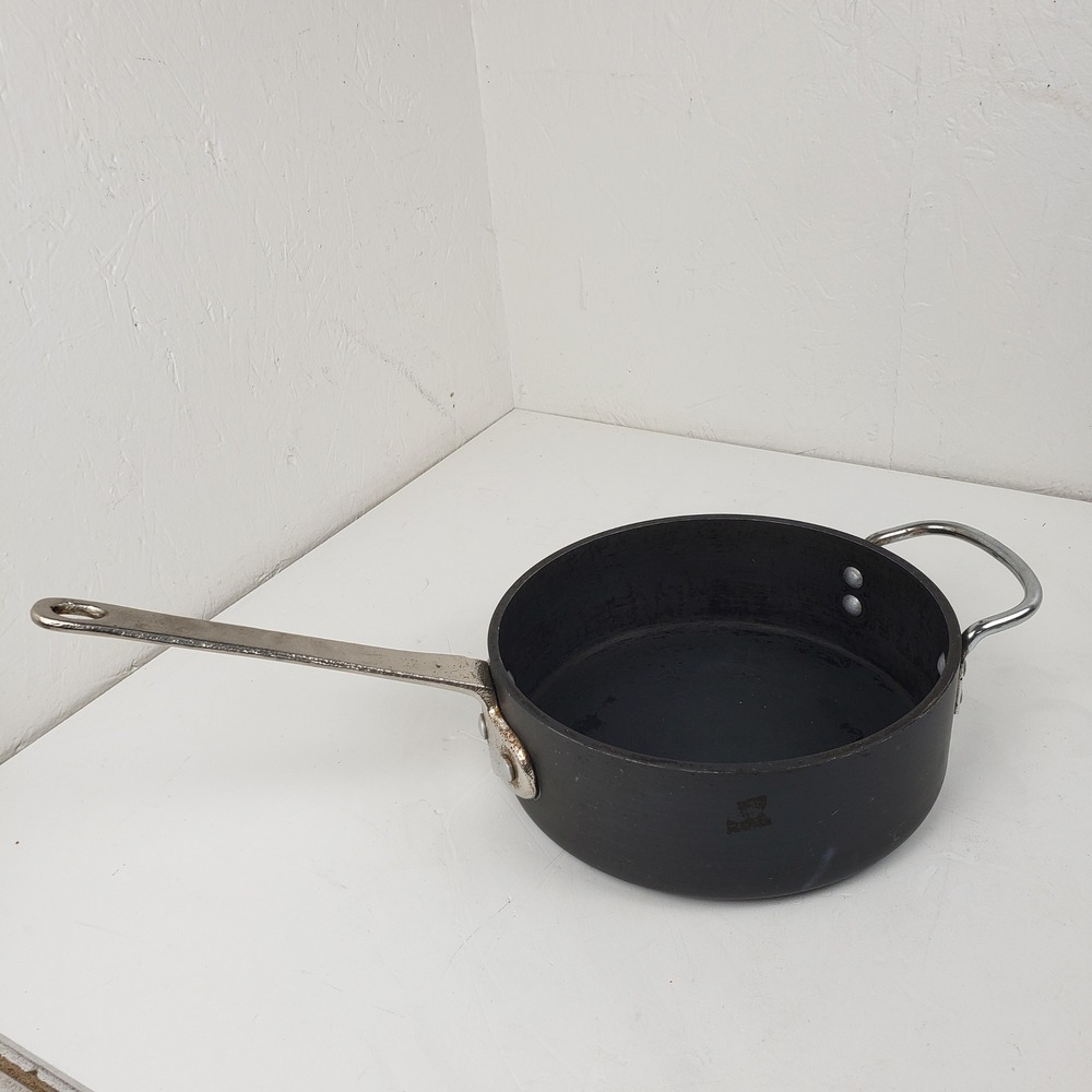Calphalon Commercial Aluminum Cookware 2.5 QT Saute Pan‎ Helper Handle 8182 1/2